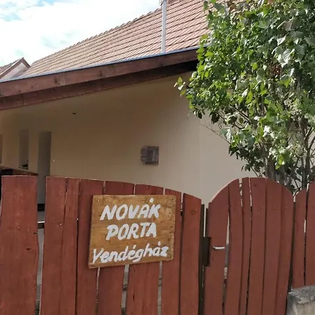 Oereghaz Vendeghaz Apartment